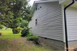 423 S Rhyne St, Dallas, NC 28034 - Photo 28