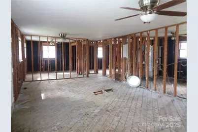 252 Rogers Street, Waynesville, NC 28786 - Photo 2