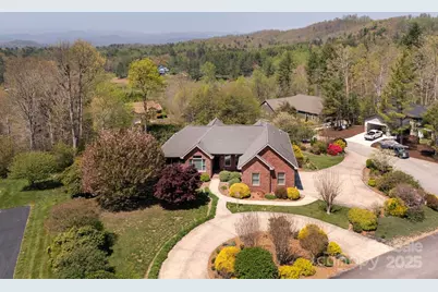 28 Tudor Crescent Court, Hendersonville, NC 28739 - Photo 1