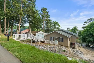 592 Shoreline Road, New London, NC 28127 - Photo 16