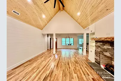 435 Soquili Drive, Brevard, NC 28712 - Photo 6