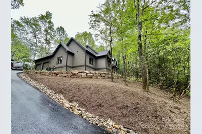 435 Soquili Drive, Brevard, NC 28712 - Photo 2