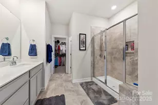 5727 Lavaux Ct, Charlotte, NC 28214 - Photo 16