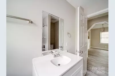 2123 W Sixth Avenue, Gastonia, NC 28052 - Photo 12