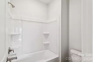 908 Westminster Dr, Statesville, NC 28677 - Photo 18