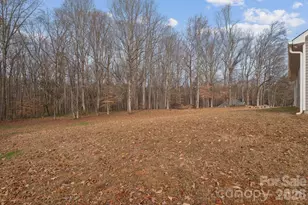 908 Westminster Dr, Statesville, NC 28677 - Photo 34