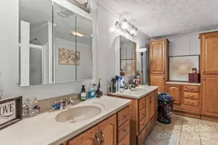 4155 Slanting Bridge Rd, Sherrills Ford, NC 28673 - Photo 24