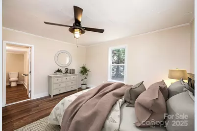 210 W 15th Street, Newton, NC 28658 - Photo 30