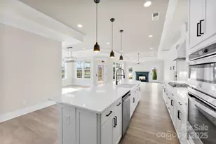 3089 Founding Fathers Dr, Gastonia, NC 28056 - Photo 6