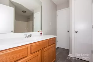 8618 Sawleaf Ct, Charlotte, NC 28215 - Photo 14