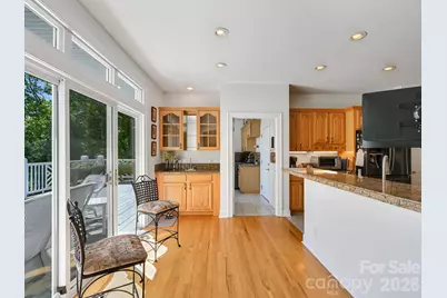 105 Spring Path, Hendersonville, NC 28739 - Photo 22