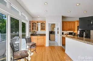 105 Spring Path, Hendersonville, NC 28739 - Photo 22