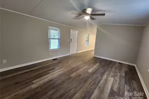 624 Brevard St, Kings Mountain, NC 28086 - Photo 10