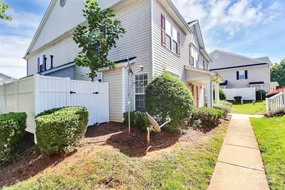 2045 Flushing Court, Charlotte, NC 28215 - Photo 26