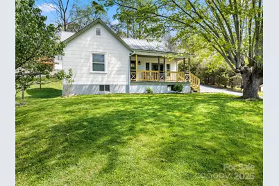 377 Cabin Road, Spruce Pine, NC 28777 - Photo 2
