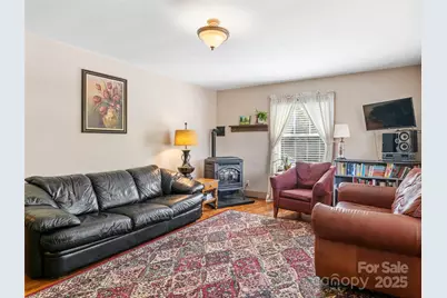 377 Cabin Road, Spruce Pine, NC 28777 - Photo 14