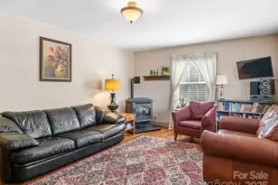 377 Cabin Rd, Spruce Pine, NC 28777 - Photo 14