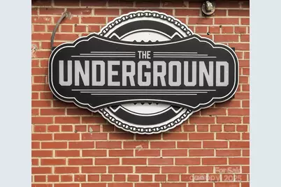 2009 Clarksdale Drive #39, Charlotte, NC 28206 - Photo 16