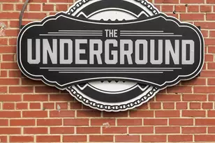 2009 Clarksdale Dr, Charlotte, NC 28206 - Photo 16