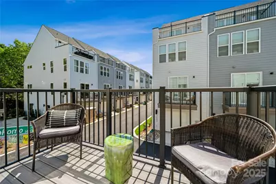 2009 Clarksdale Drive #39, Charlotte, NC 28206 - Photo 6