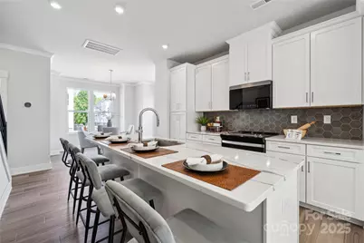 2009 Clarksdale Drive #39, Charlotte, NC 28206 - Photo 1