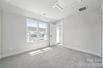 2009 Clarksdale Drive #39, Charlotte, NC 28206 - Photo 14