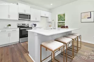 5540 Pamplona Wy, Charlotte, NC 28214 - Photo 4