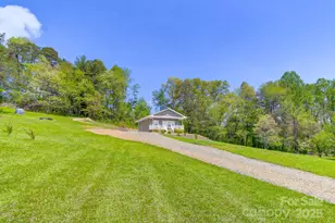 106 Thistle Field Dr, Asheville, NC 28806 - Photo 18
