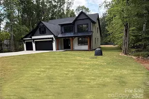 1408 Bloomsberry Ln, Waxhaw, NC 28173 - Photo 4