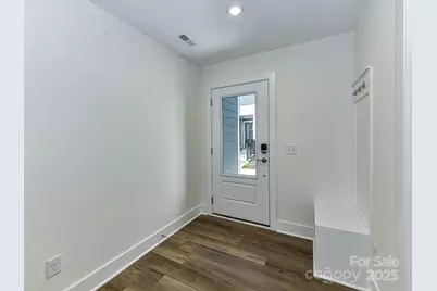 6013 Pivot Court, Charlotte, NC 28205 - Photo 4