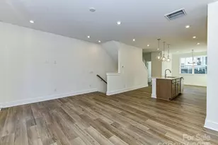 6013 Pivot Ct, Charlotte, NC 28205 - Photo 8