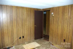 3225 Sawmill Rd, Hickory Grove, SC 29717 - Photo 12