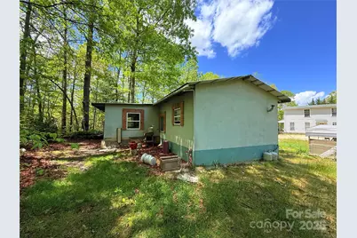 630 Deer Chase Circle, Cedar Mountain, NC 28718 - Photo 10