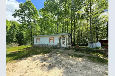 630 Deer Chase Circle, Cedar Mountain, NC 28718 - Photo 8