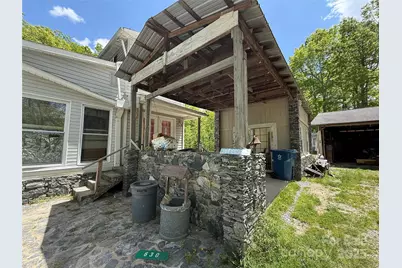 630 Deer Chase Circle, Cedar Mountain, NC 28718 - Photo 4