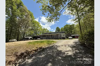 630 Deer Chase Circle, Cedar Mountain, NC 28718 - Photo 2