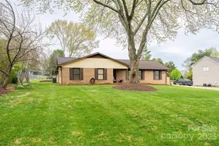 125 Southwood Park, Mooresville, NC 28117 - Photo 2