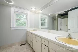 4098 S Nc Hwy 127 Hwy, Hickory, NC 28602 - Photo 10