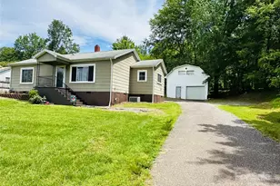 421 Bethel Rd, Morganton, NC 28655 - Photo 18