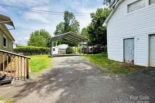 421 Bethel Rd, Morganton, NC 28655 - Photo 16