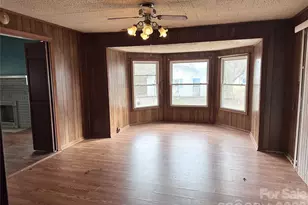 208 E Main St, Cleveland, NC 27013 - Photo 32