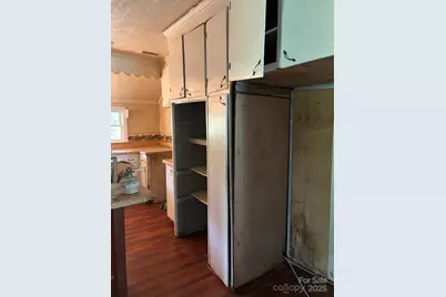 208 E Main Street, Cleveland, NC 27013 - Photo 44