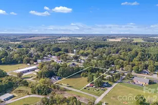 208 E Main St, Cleveland, NC 27013 - Photo 8