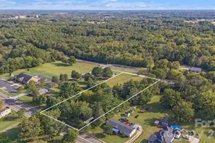 208 E Main St, Cleveland, NC 27013 - Photo 6