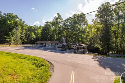 14622 226 Highway, Spruce Pine, NC 28777 - Photo 10
