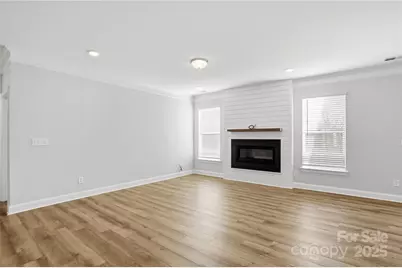 6027 Veld Court, Charlotte, NC 28215 - Photo 16