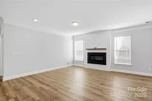 6027 Veld Ct, Charlotte, NC 28215 - Photo 16