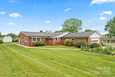 301 Museum Road, Statesville, NC 28625 - Photo 38