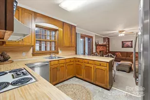 301 Museum Rd, Statesville, NC 28625 - Photo 14