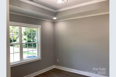 302 W Second Street, Lowell, NC 28098 - Photo 8